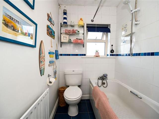 Detached House for sale in Carrigaline, South Tipperary