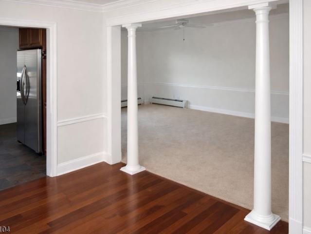 Townhouse for sale in Cranford, New Jersey
