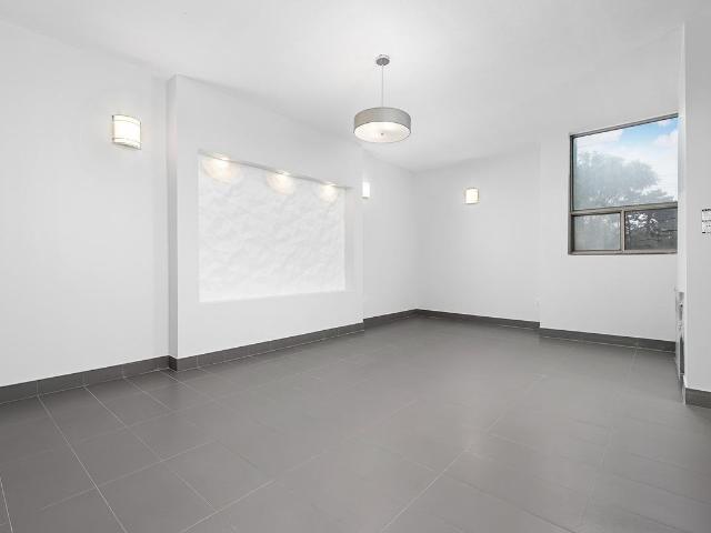 Apartment for rent in York, Ontario