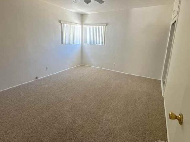 Apartment for rent in Canoga Park, California