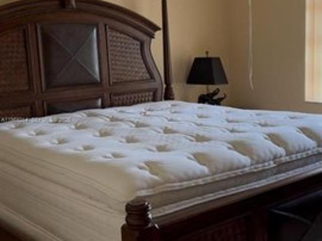 House for sale in Dania, Florida