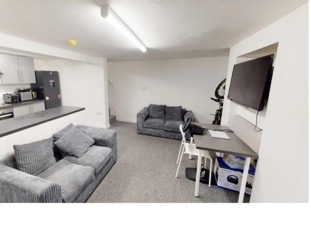 House for rent in Burley, West Yorkshire