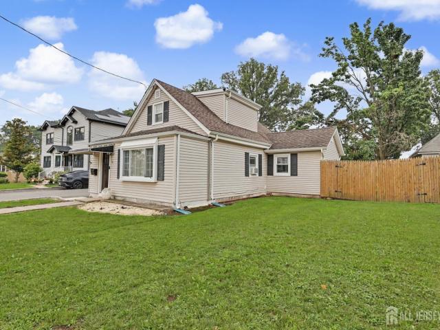House for sale in Avenel, New Jersey