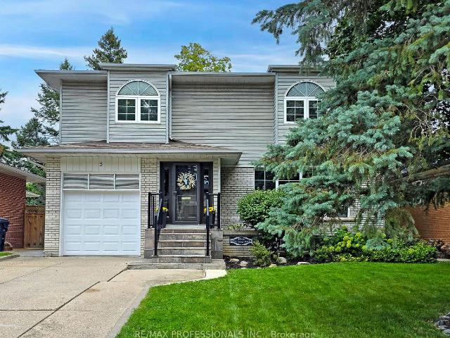 House for sale in Woburn, Ontario