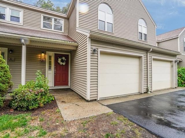 Condo for sale in North Oxford, Massachusetts