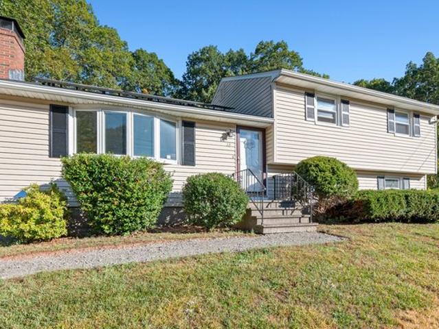 House for sale in Plainville, Connecticut