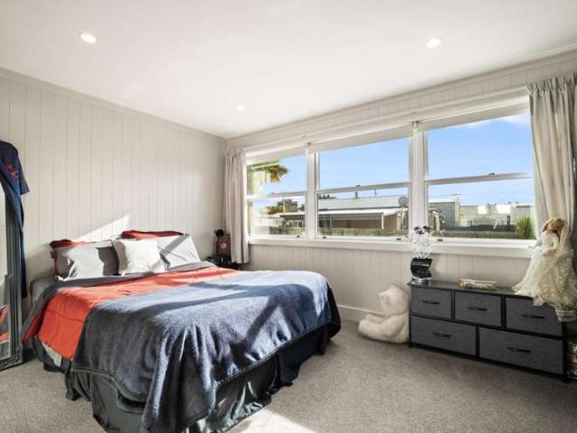 House for sale in Otakou
