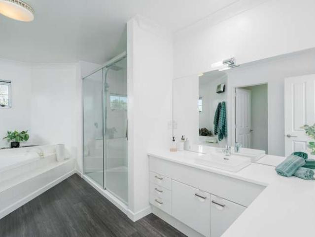 House for sale in Chaslands, Canterbury