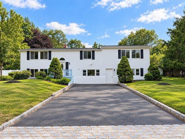 House for sale in Stony Brook, Town of Brookhaven
