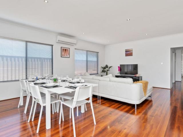 House for rent in Piara Waters, Western Australia