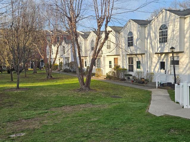 Condo for sale in Rockland, New York