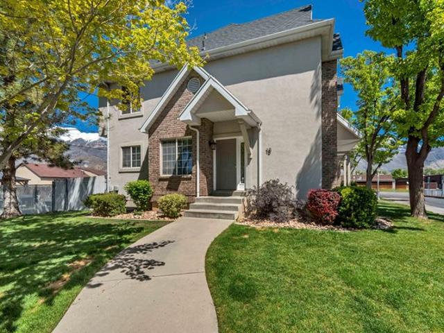 Townhouse for sale in Orem, Utah