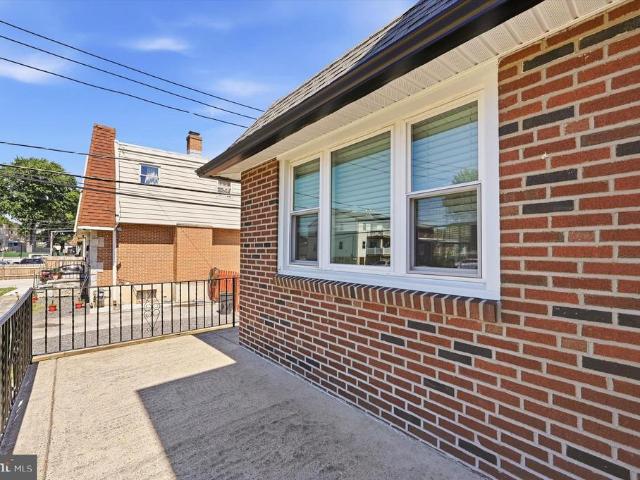Townhouse for sale in Delco, Pennsylvania