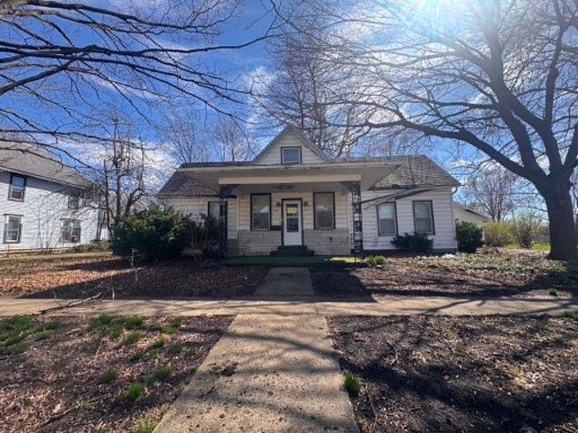 House for sale in Ford, Illinois