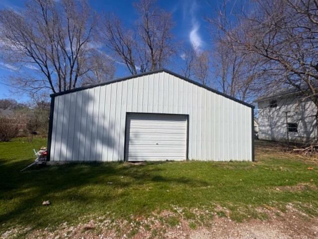Property for sale in Ford, Illinois