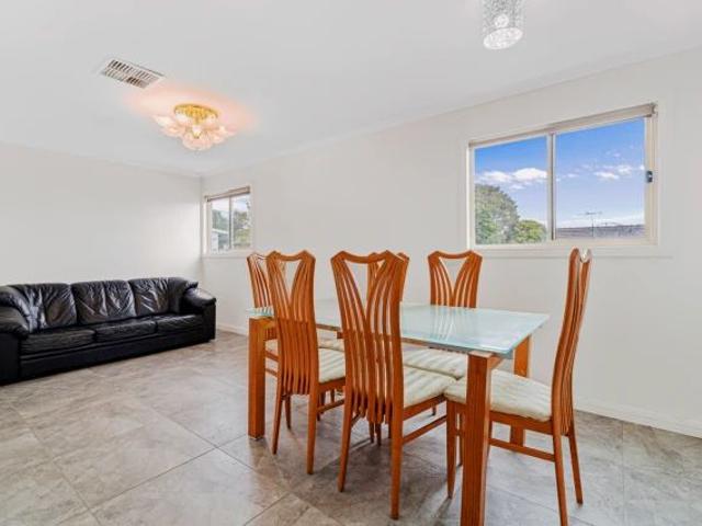 Room for rent in Camerons Creek, Victoria