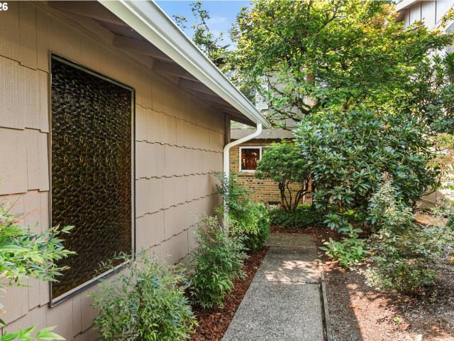 Condo for sale in Oregonia