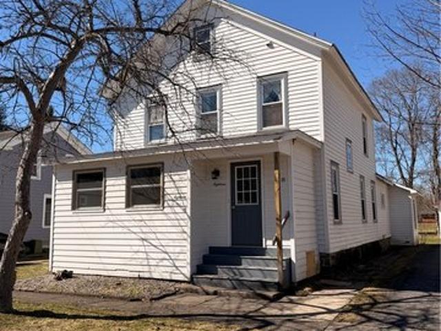 House for sale in Oneida, New York