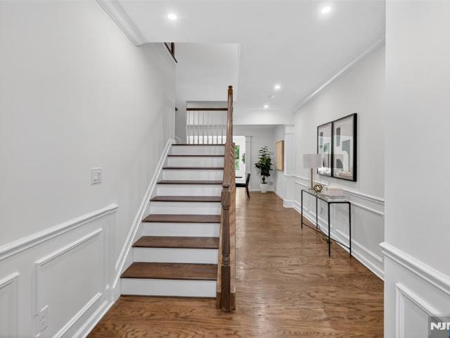 Townhouse for sale in Woodcliff Lake, New Jersey