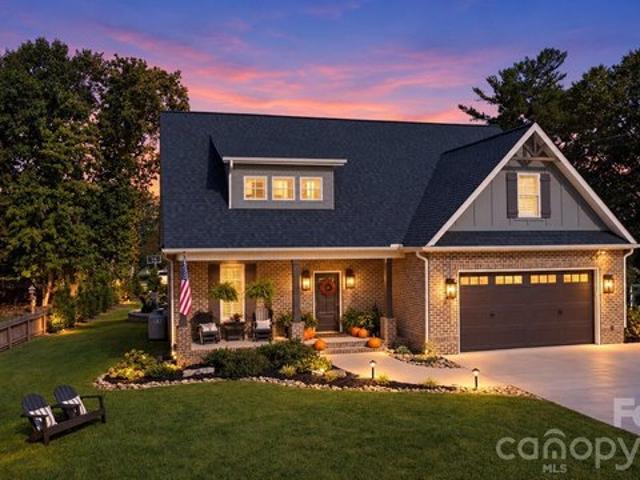 House for sale in Taylorsville, Alexander County