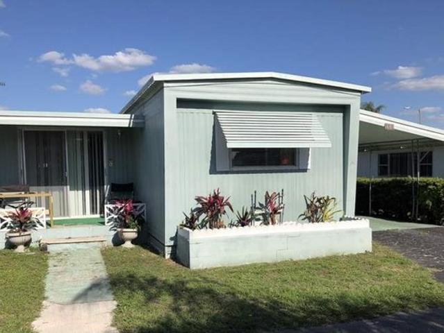 House for sale in Tavares, Florida