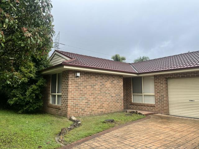 House for rent in Glenmore Park, Sydney