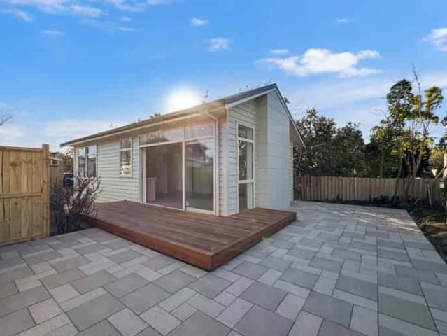 House for rent in Paraparaumu, Wellington