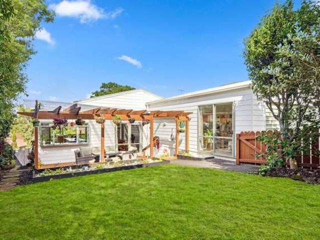 House for sale in Whangaparaoa