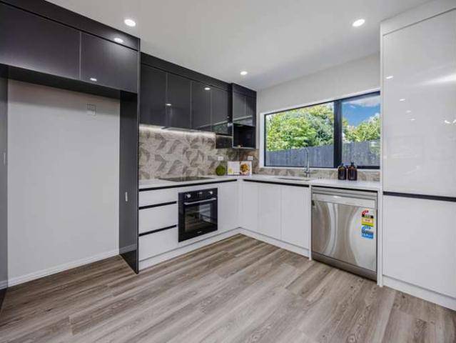 Townhouse for sale in Manurewa