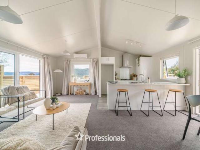House for sale in Pauatahanui, Wellington