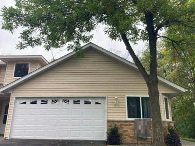 House for sale in Forest Lake, Washington County