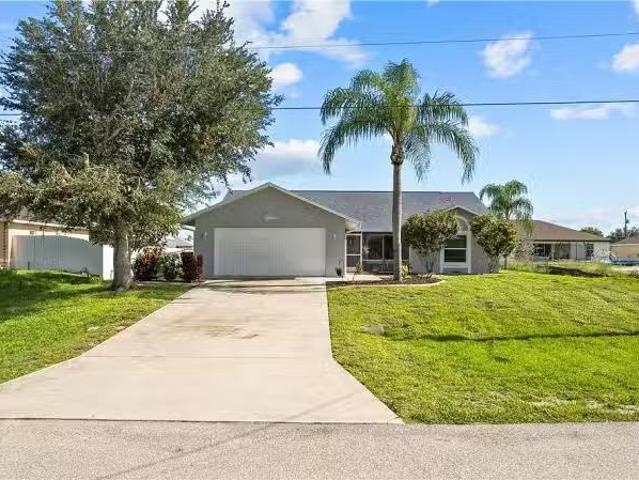 House for rent in Cape Coral