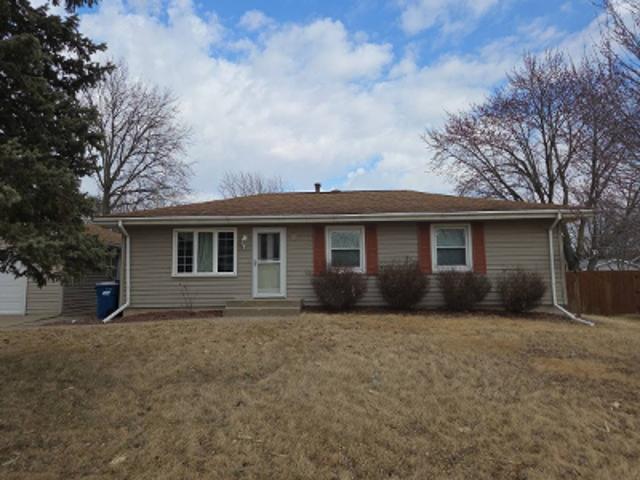 House for sale in Rapids City, Illinois