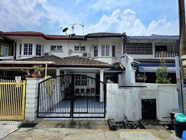 Terraced House for sale in Country Heights Damansara, Kuala Lumpur