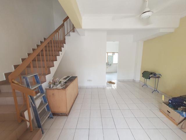 Terraced House for sale in Petaling, Subang Jaya