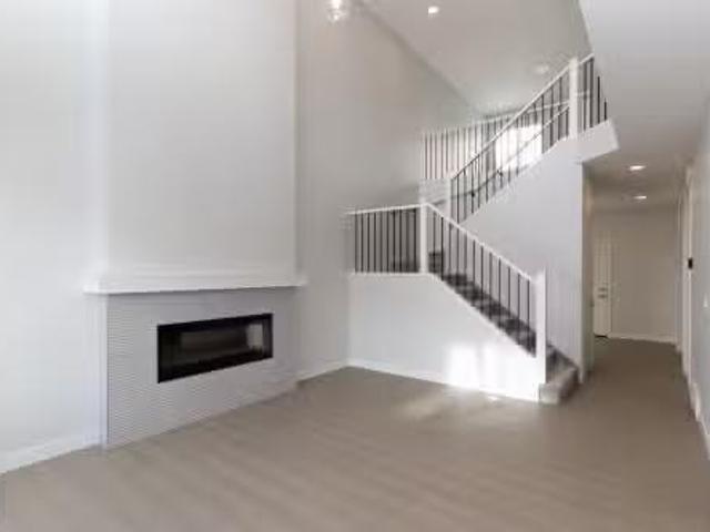 House for sale in Wedgewood, Alberta