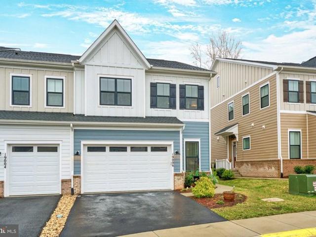 Townhouse for sale in Leesburg, Loudoun County