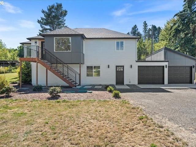 House for sale in Ridgefield, Washington