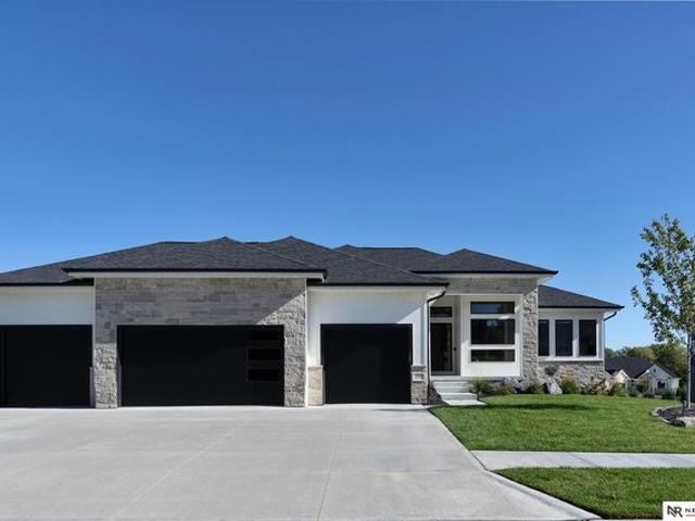 House for sale in Gretna, Sarpy County