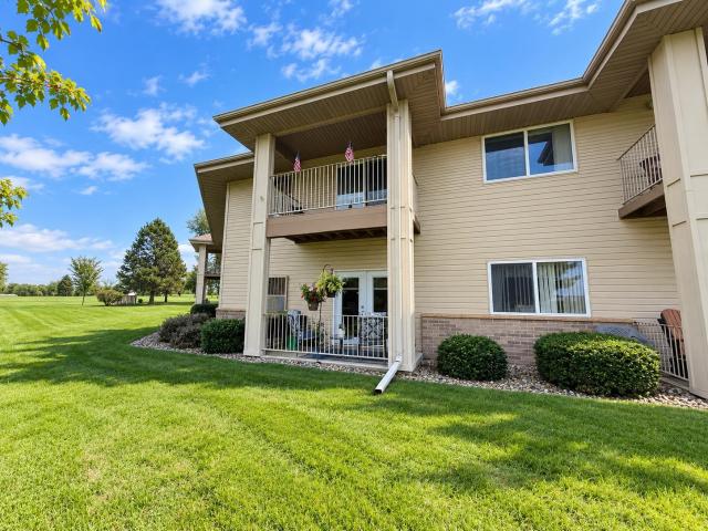 Condo for sale in Spencer, Clay County