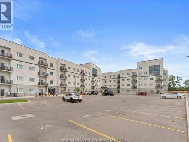 Condo for sale in Oliver, Essex County, Ontario