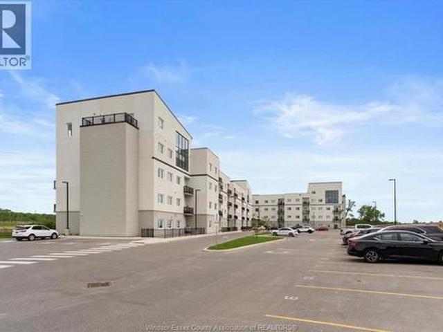 Condo for sale in Oliver, Essex County, Ontario