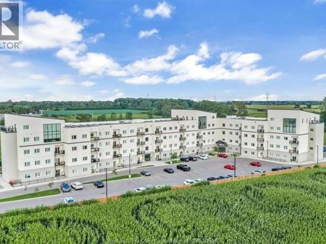 Condo for sale in Oliver, Essex County, Ontario