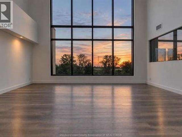 Condo for sale in Oliver, Lasalle