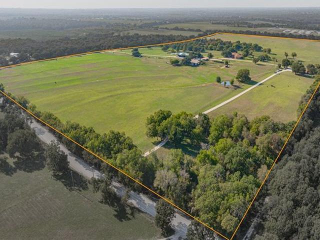 Farm for sale in Stephenville, Erath County