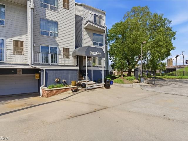 Condo for sale in Cleveland, Ohio