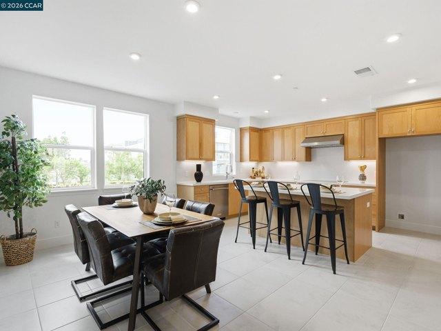 Townhouse for sale in Milpitas, California