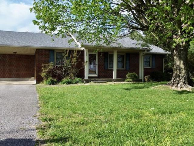 House for sale in Lebanon, Kentucky
