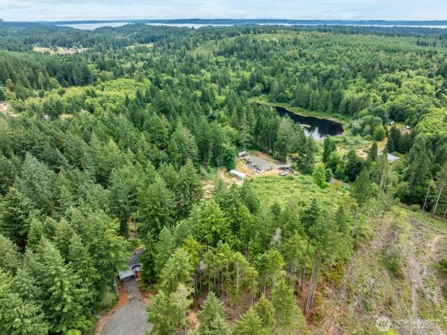 House for sale in Lakebay