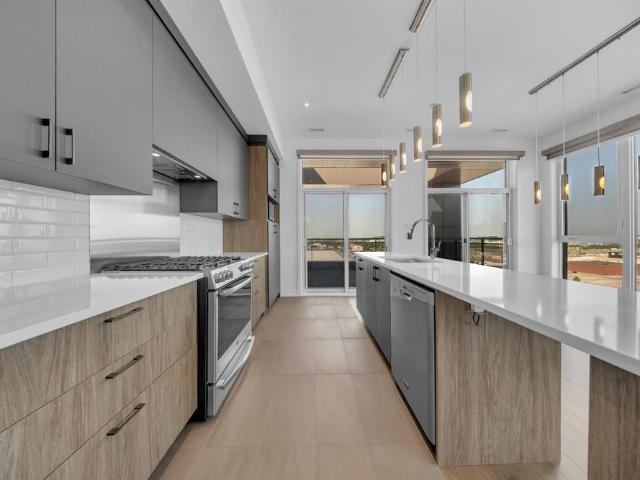 Apartment for rent in Laval-des-rapides, Quebec